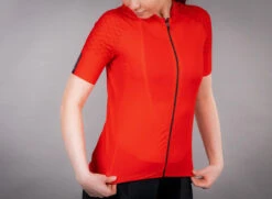 Carnac Women's Short Sleeve Jersey / Red -AOI Bike Shop CLCAWSSJRED P10