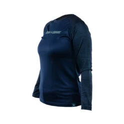 On-One Raglan Long Sleeve Trail Jersey Women’s Navy -AOI Bike Shop CLOORLSTJWN P3 01