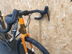 On-One Free Ranger Force 1 - X Large - Orange Brown -AOI Bike Shop DBCL0103401 P3