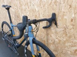 Holdsworth Corsa Force 22 - Burning Charcoal - Small -AOI Bike Shop DBCL0103407 P3