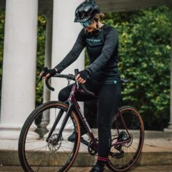 On-One Raglan Long Sleeve Trail Jersey Women’s Charcoal -AOI Bike Shop P1 Rujo Lifestyle