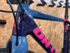 On-One Free Ranger Force 1 - Extra Small - Electric Night -AOI Bike Shop thumbnail IMG 8870