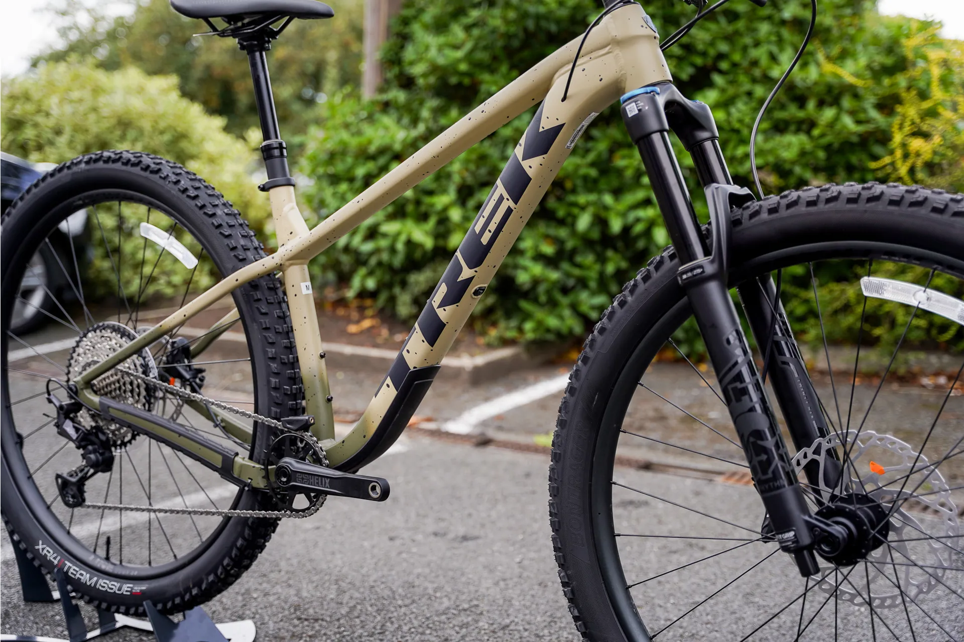 AOI Bike Shop -AOI Bike Shop chv00544